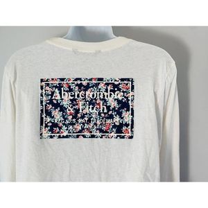 Abercrombie & Fitch Small Long Sleeve T